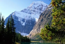 听障学生“动起来” “无声”课间亦多彩.